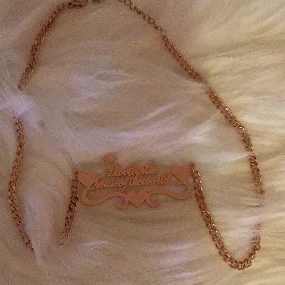 Beautiful quality necklace for woman and children - Picture 6 of 8